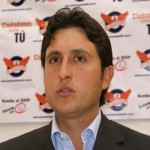 José Juan Espinosa desecha la idea de solicitar licencia al Congreso